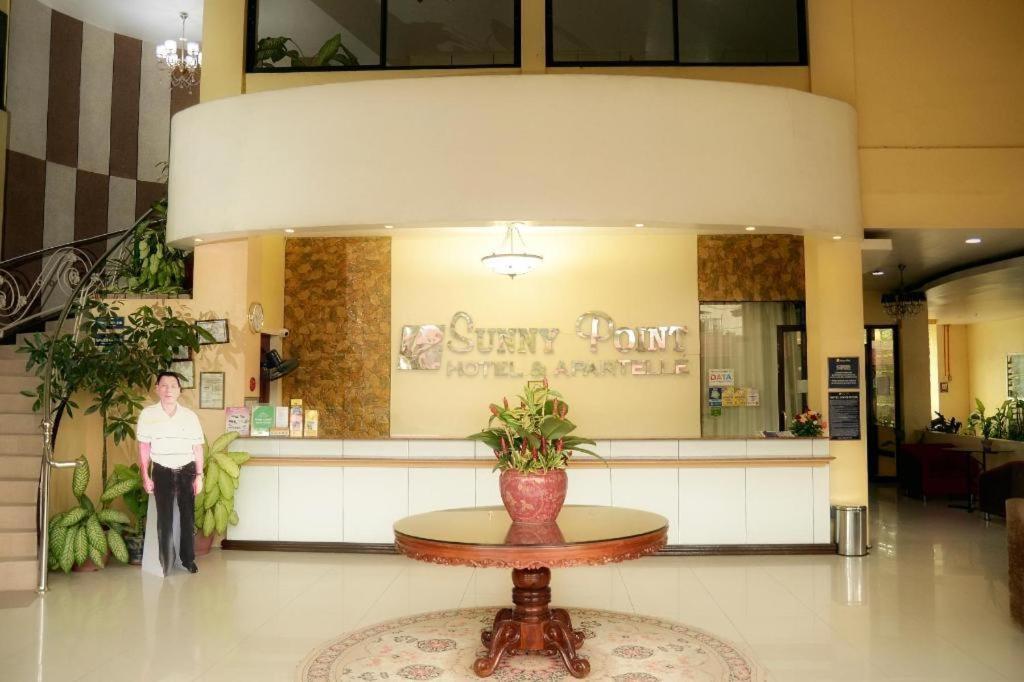 Sunny Point Hotel Davao Exterior foto